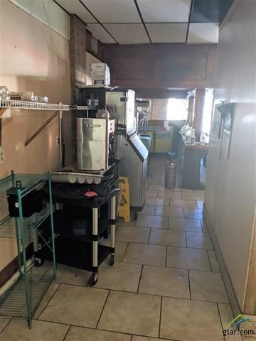 102 E Broadway St, Big Sandy, TX 75755